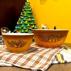 Vintage Pyrex “old orchard”